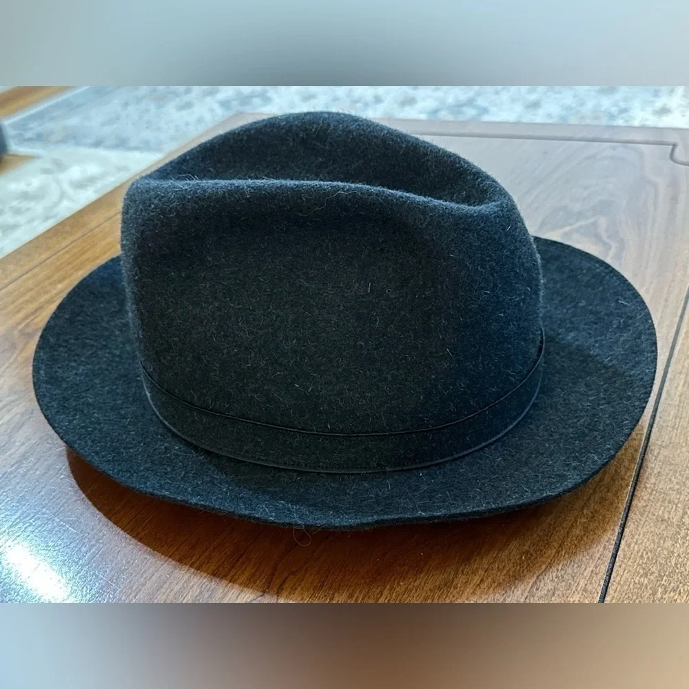 1970’s Royal Stetson De Luxe Fedora Hat 7 ½ Fur Felt Black Gray USA vintage